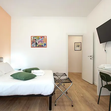Monte Sacro apartment for 6 guests Metro B-3